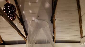 2 bedrooms, desk, iron/ironing board, travel crib