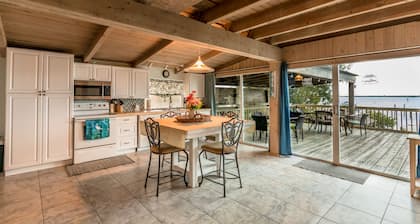 Beautiful Riverfront Chalet w/ Pool & Boat Dock- Old Florida Fun- Pet Friendly!