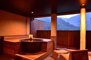 Hot springs - Hatago Kintoen (Hakone)