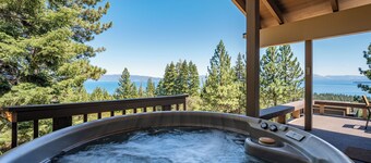 Panoramic Lake View Home,Tahoe City,New Remdl,HotTub,EVchrgr,Private Beach Club!