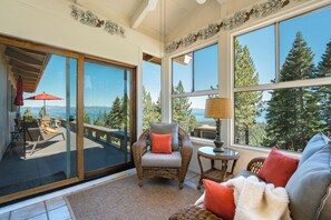 Smart TV, fireplace, DVD player, books - Panoramic Lake View Home,Tahoe City,New Remdl,HotTub,EVchrgr,Private Beach Club! (Tahoe City)