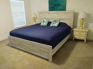 3 bedrooms, iron/ironing board, travel crib, WiFi - Downtown Stuart Vacation Rental! (Stuart)