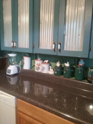 Interior - Big Sandy, TN, Sleeps 8 (Big Sandy)