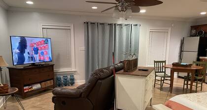 Private Pool House in Florence, AL