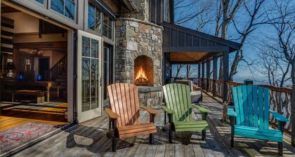 Hawks View | Luxuriously Appointed Home | Less Than 15 Minutes from TIEC