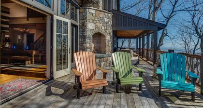 Hawks View | Luxuriously Appointed Home | Less Than 15 Minutes from TIEC