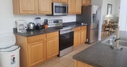 10 Minutes from  Parks in  Orlando Kissimmee Area Gated Community Private Pool