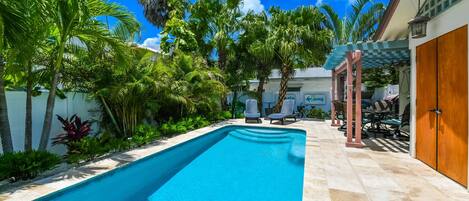 Outdoor pool, a heated pool