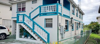 JersonApartment -Two-bedroom: A cozy home in the island paradise of Barbados.