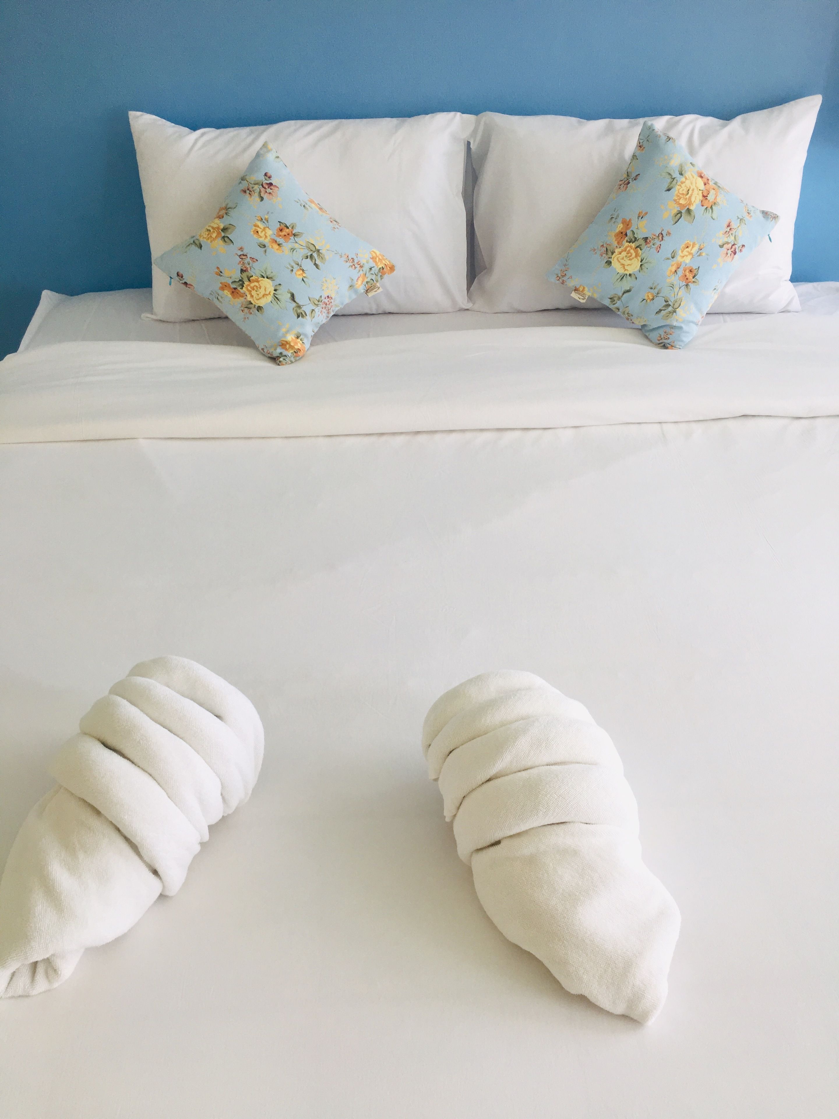 deluxe double room | blackout curtains, free wifi, bed sheets