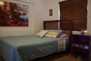 3 quartos, Wi-Fi de cortesia, roupa de cama