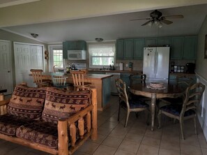Fridge, microwave, oven, stovetop - 'Lotus Point' Lake House Getaway on Four Rustic Acres (Floral City)