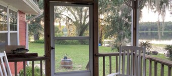 'Lotus Point' Lake House Getaway on Four Rustic Acres
