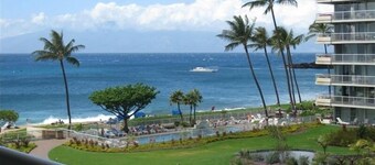 Relax in Paradise!  1BR/2BA Beachview Condo, $350-$500/Night