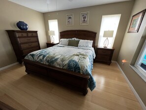 3 bedrooms, iron/ironing board, free WiFi, bed sheets