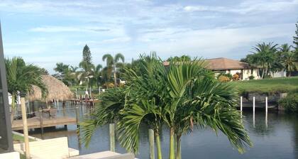 Villa Carina - Gulf Access Canal Home with Solar & Electric Heated Pool