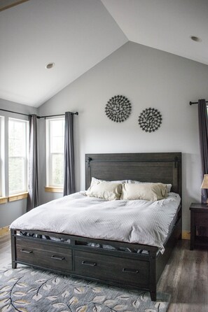 4 dormitorios, tabla de planchar con plancha, wifi y ropa de cama