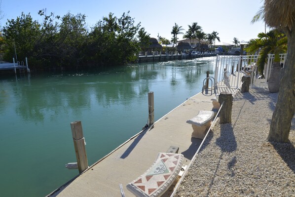 Property grounds - DUPLEX IN DUCK KEY, 2 Bedroom /2 Bath  w/40' Dock,  Trailer Storage Incl. (Marathon)
