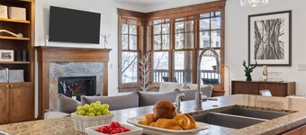 Utpost: Love Ridge Residences 241 - Luftkonditionerade