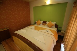 Soundproofing, free WiFi - Hotel Kohinoor Square (Kolhapur)