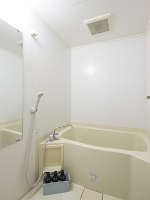 Baignoire et douche séparées, baignoire relaxante profonde