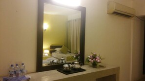 Deluxe-Dreibettzimmer | Zimmerausstattung