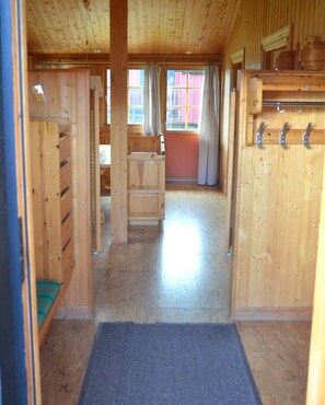 小屋 | 2 多间卧室、免费婴儿床、免费 WiFi