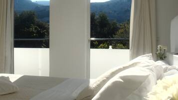 Suite, pemandangan kebun | Pemandangan dari kamar