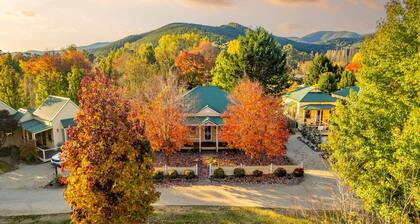 Autumn Beauty - Mountain View Cottage 3