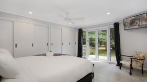 3 bedrooms, WiFi - Marshmallow Retreat - Bright (BRIGHT)
