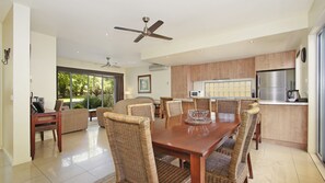 Dining - Mill House in central Bright (BRIGHT)