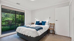 4 bedrooms, WiFi