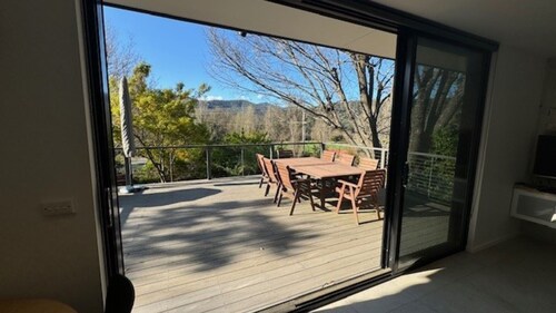 Panorama Views - Bright