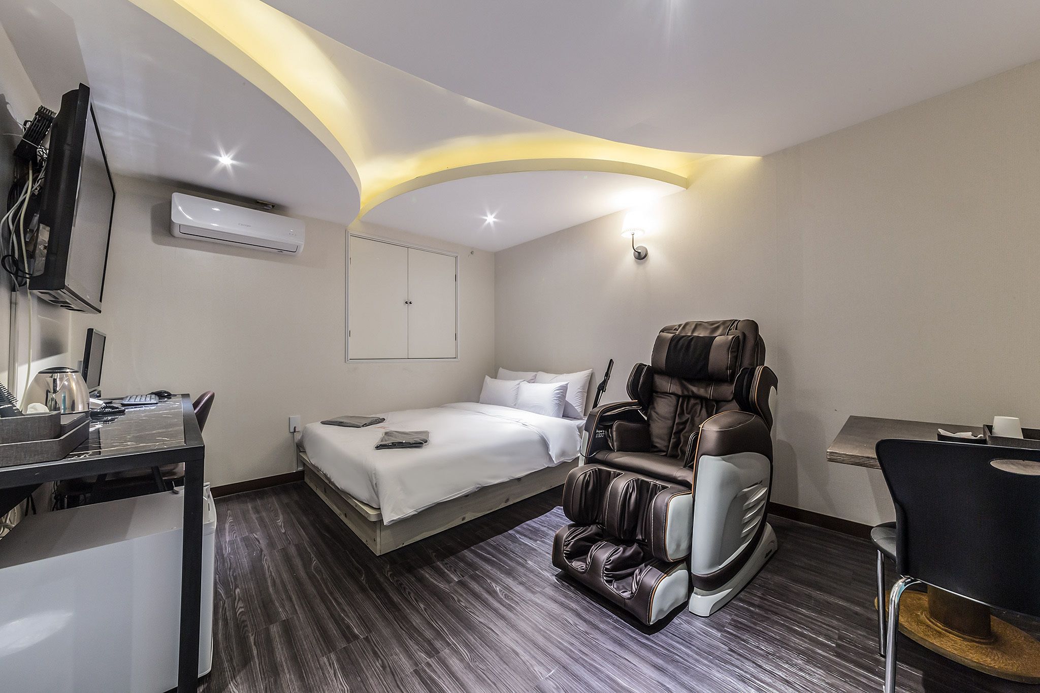 Phòng Suite | Truy cập Internet không dây miễn phí, bộ trải giường 