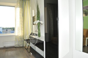 Økonomistudio, ikke-røyk, tekjøkken (№3) | Blendingsgardiner, strykejern/-brett, wi-fi (inkludert) og sengetøy