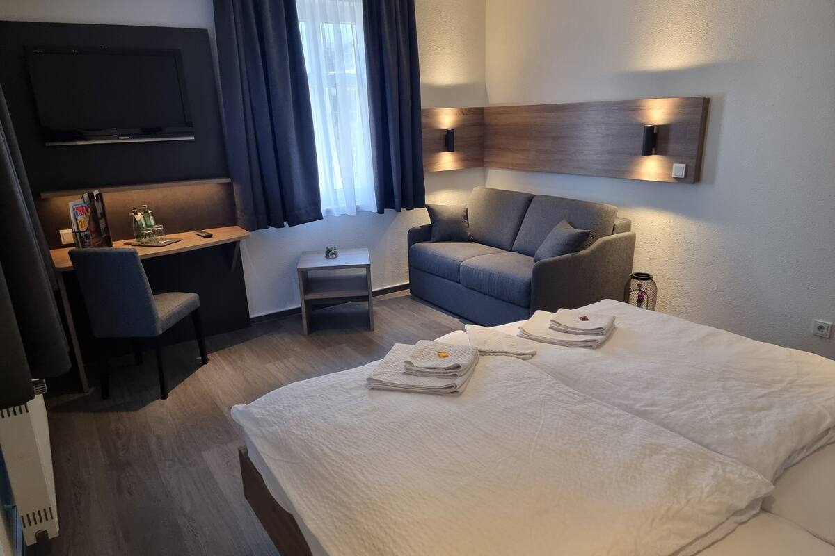 standard triple room, private bathroom