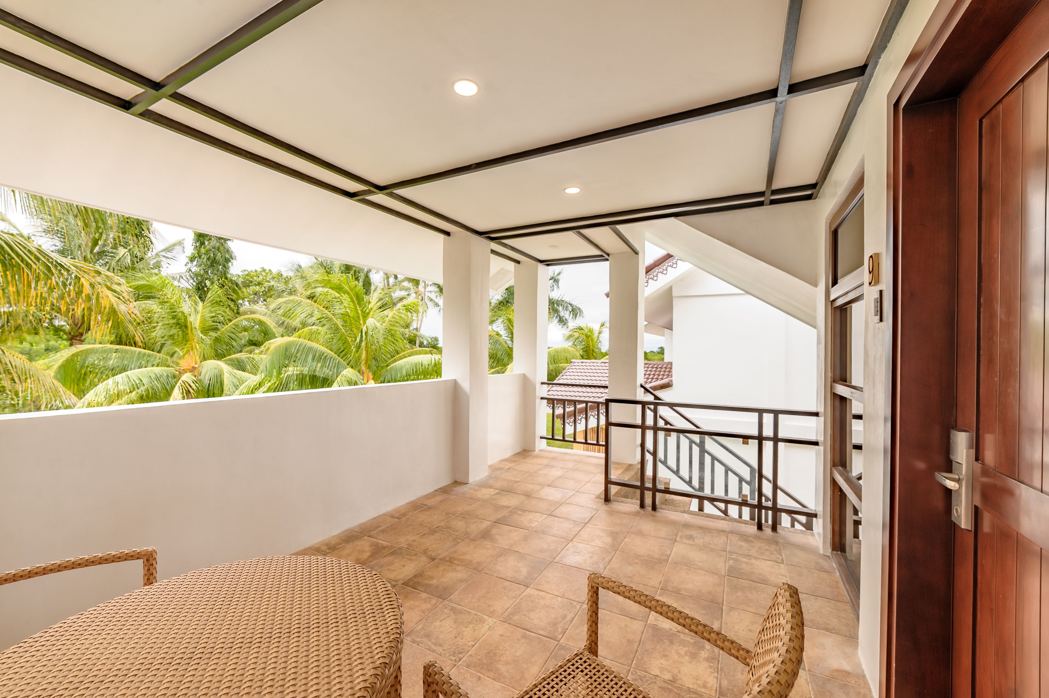 zen suite | terrace/patio