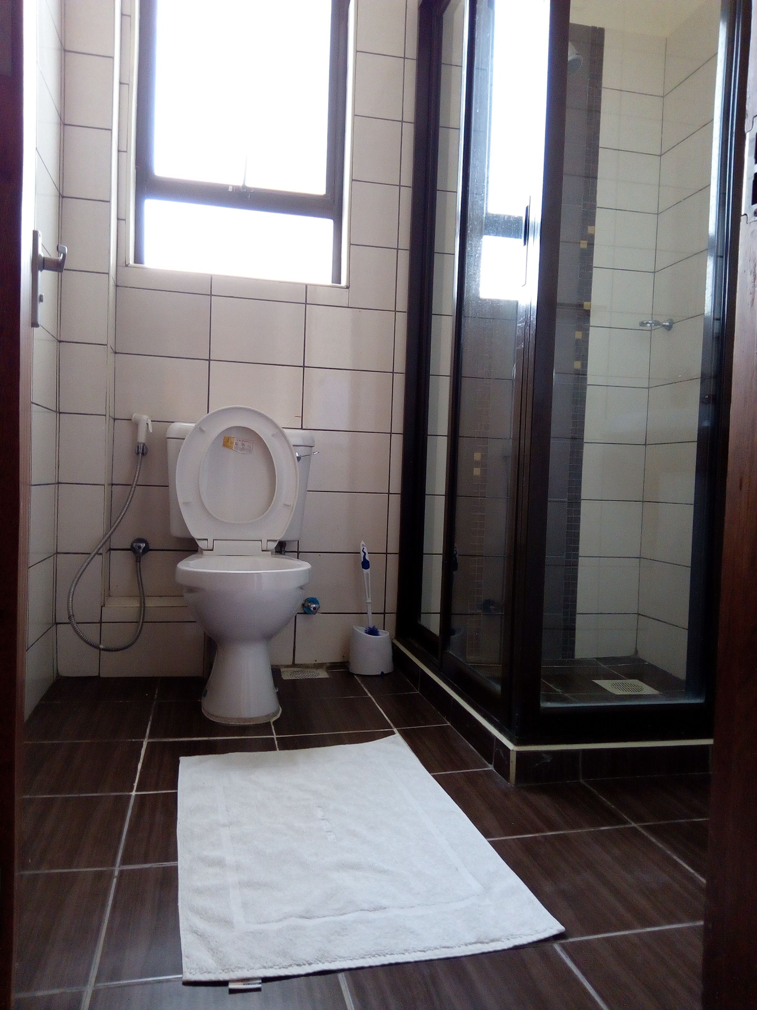 Shower, towels