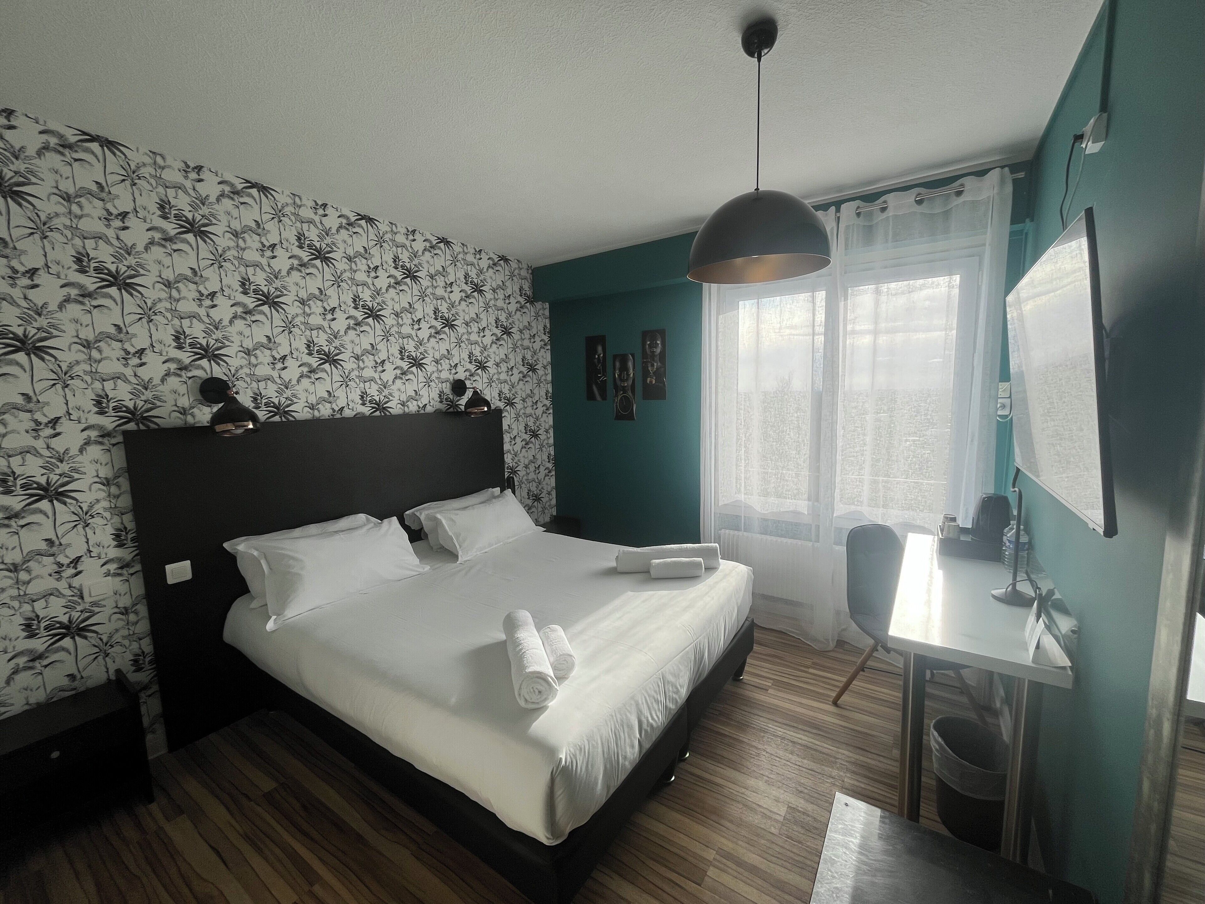 Habitación familiar | Escritorio, cortinas opacas, sistema de insonorización y wifi gratis