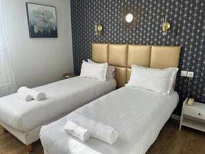 Kahden hengen comfort-huone | Työpöytä, pimennysverhot, äänieristys, ilmainen Wi-Fi