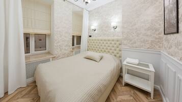 Apartamento conforto, 3 quartos | 3 quartos, cofres nos quartos, escrivaninha