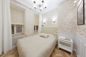In-room safe, desk, iron/ironing board, free WiFi
