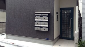 Property entrance - SHITAMACHI BASE (Tokyo)