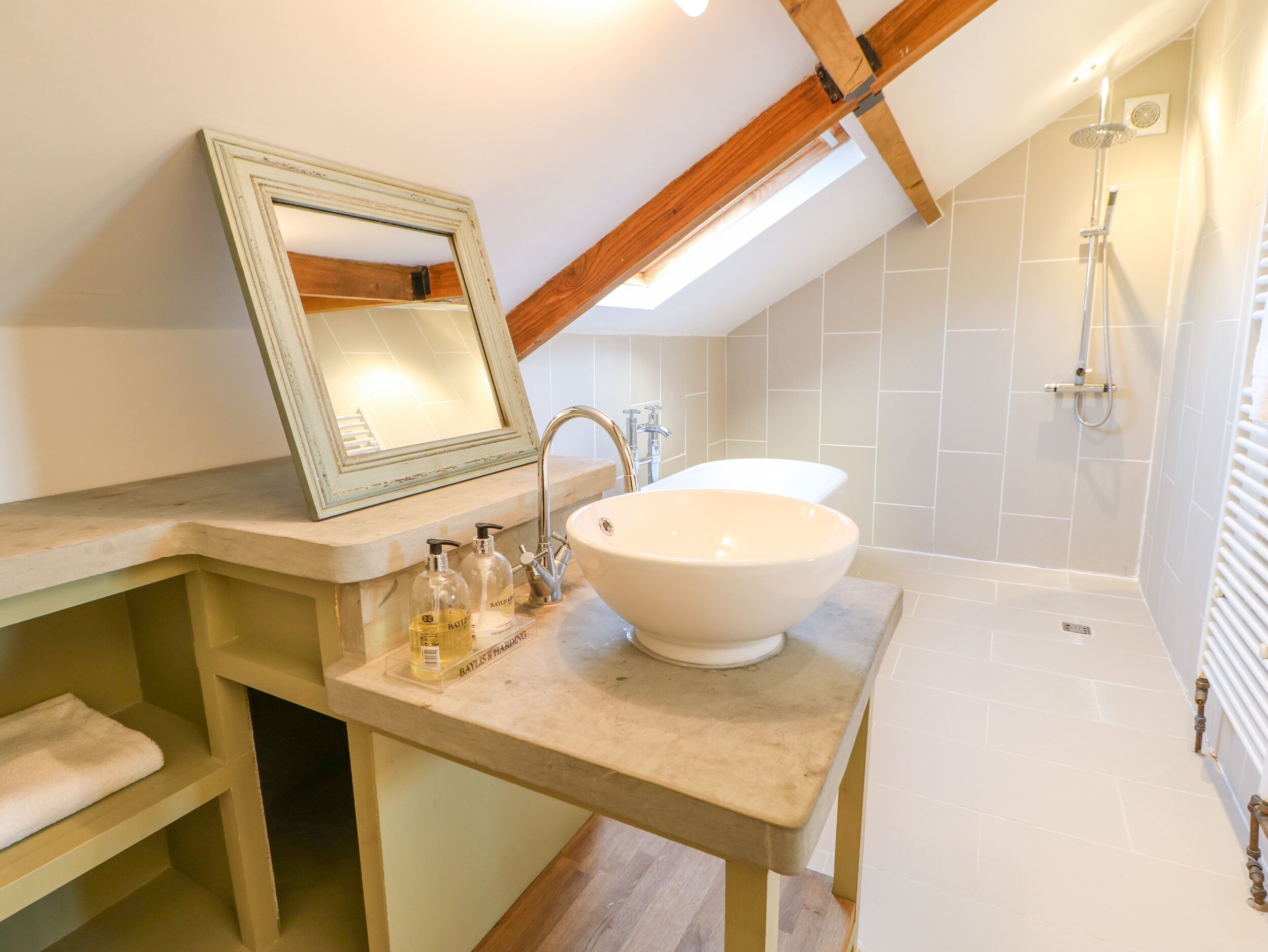 Cottage | Interior