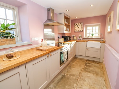 ์ฝํฐ์ง | ์ ์ฉ ์ฃผ๋ฐฉ | ๋์ฅ๊ณ , ์ ์๋ ์ธ์ง, ์ฟกํ, ์๊ธฐ ์ธ์ฒ๊ธฐ