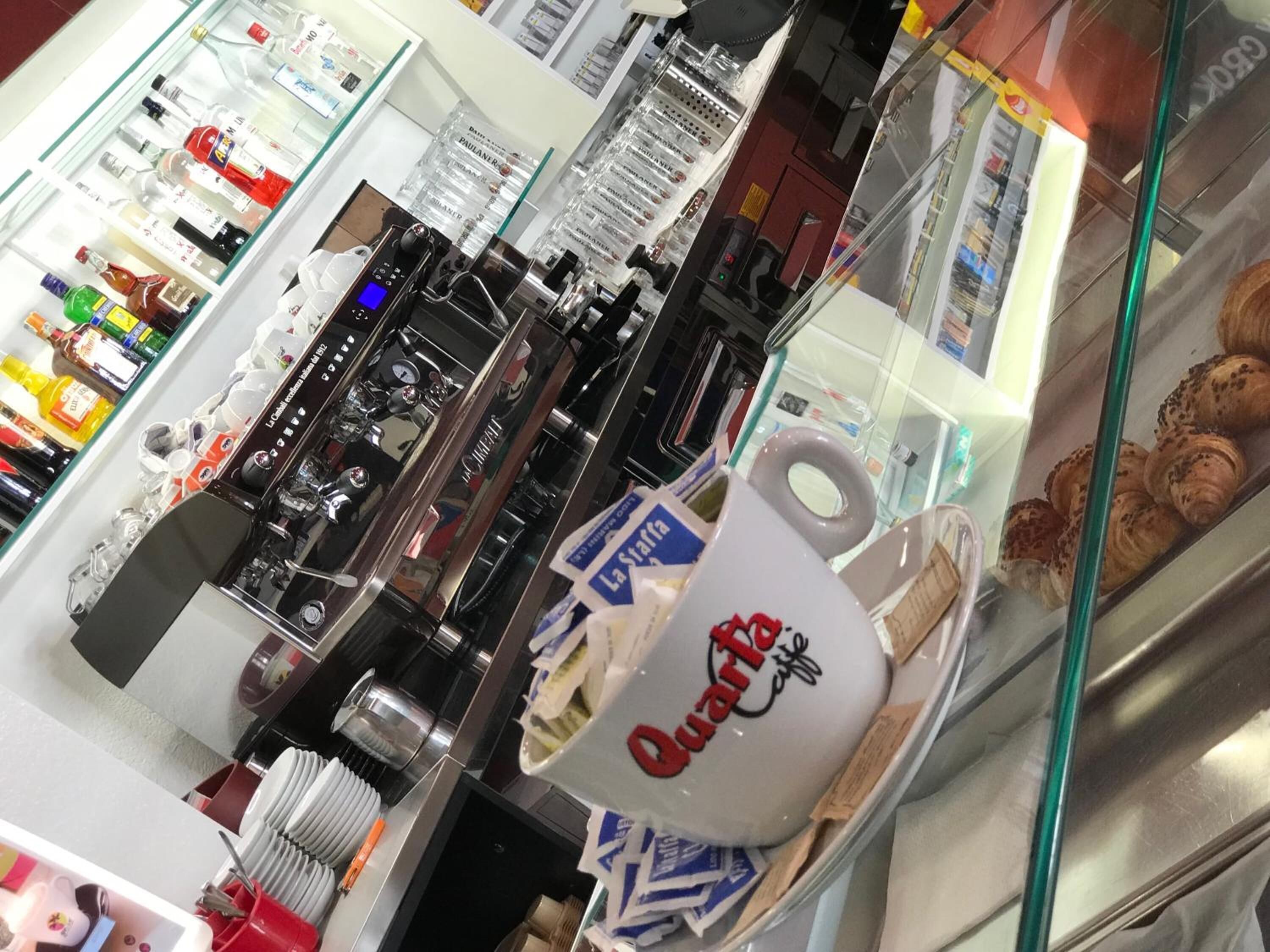 酒吧（店内）