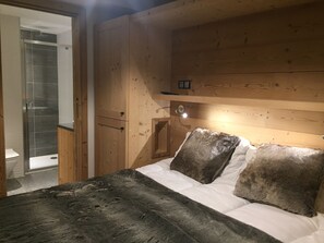 6 bedrooms, free WiFi