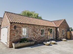 Exterior - Providence Cottage (York)