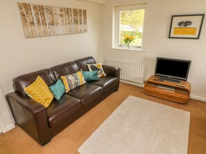 Ferienhaus | Wohnbereich | Fernseher