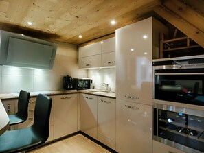 Fridge, microwave, dishwasher - 3* Apartment, close to slopes, cozy, WIFI, parking (La Clusaz)